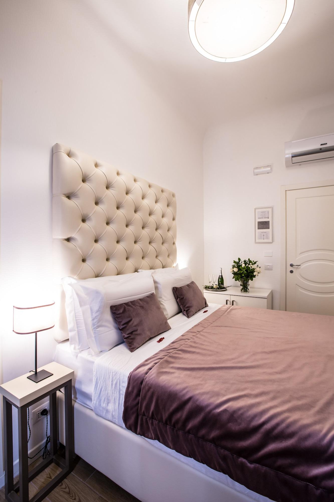 Chic & Town Luxury Couette-café 2*